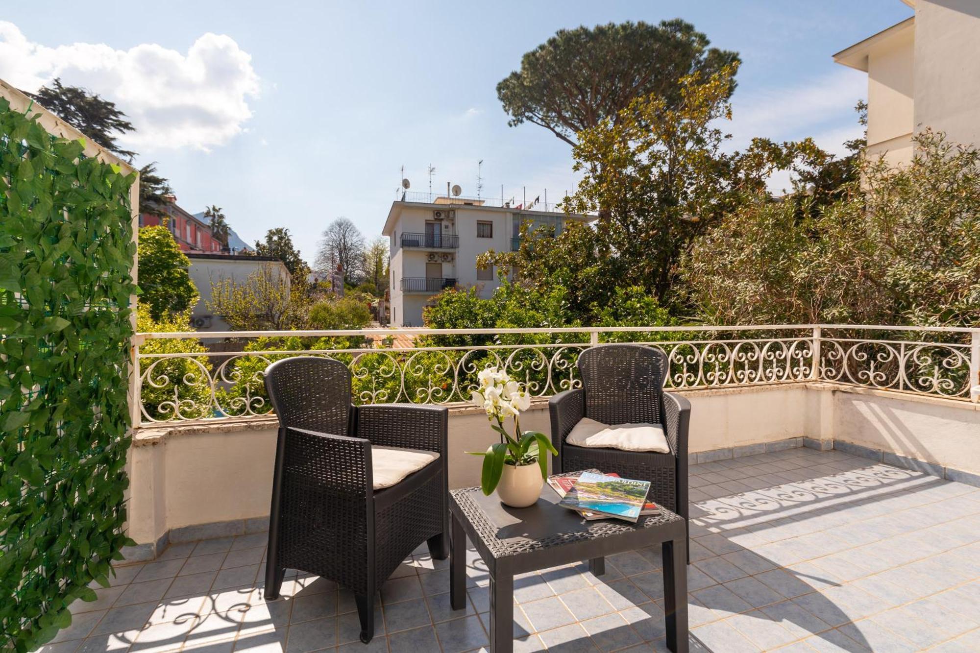 Yourhome - Villa Sorrento Meta Kültér fotó