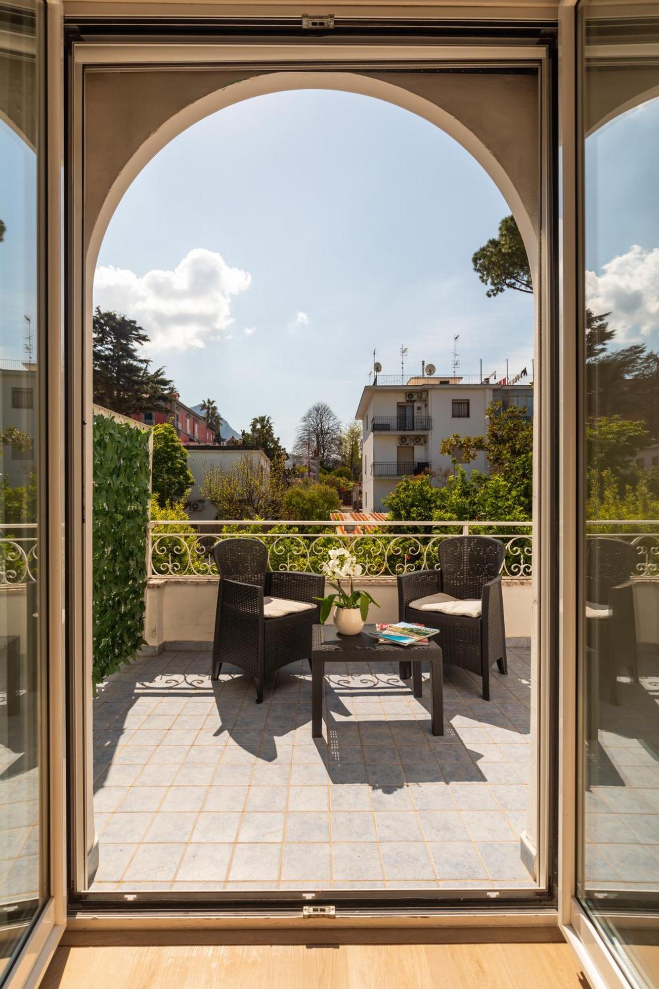 Yourhome - Villa Sorrento Meta Kültér fotó